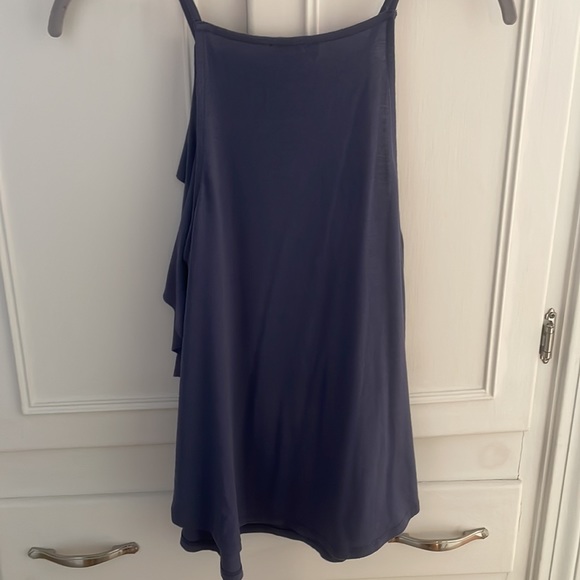 Express Dusty Blue Ruffle Tank Top size medium - Picture 5 of 6